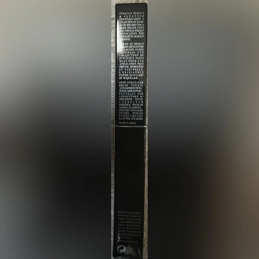 ⭐️BNIB⭐️Giorgio Armani~ Spot Concealer Brush #7~ Maestro Brushes - Picture 4 of 6